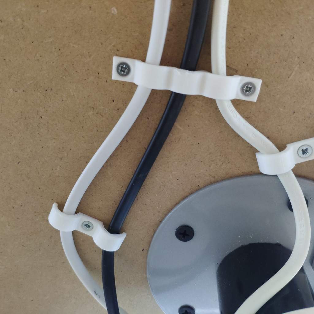 Wire holder for filament
