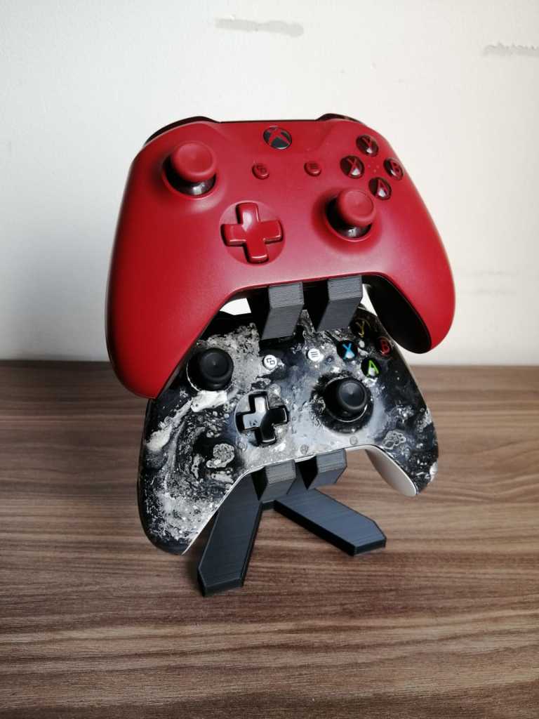 Elegant Controller Stand for Xbox and PlayStation