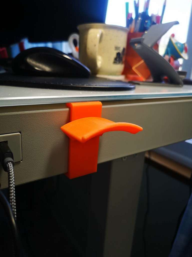 Headphone holder for Costco Tresanti Desk (SKU: 1074719)