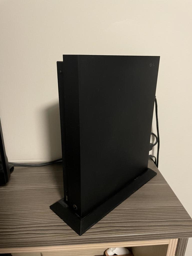 Xbox One X Vertical Stand