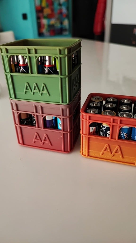 AAA Battery holder in beer crate design – Stackable storage
