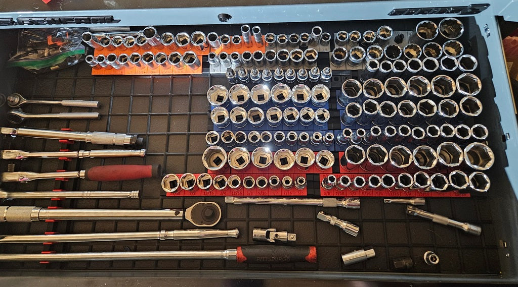 TrackTwist Socket Holder V2 – Smart Storage for 1/2" and 3/8" Sockets