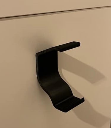 Wall mount for Xbox One controller