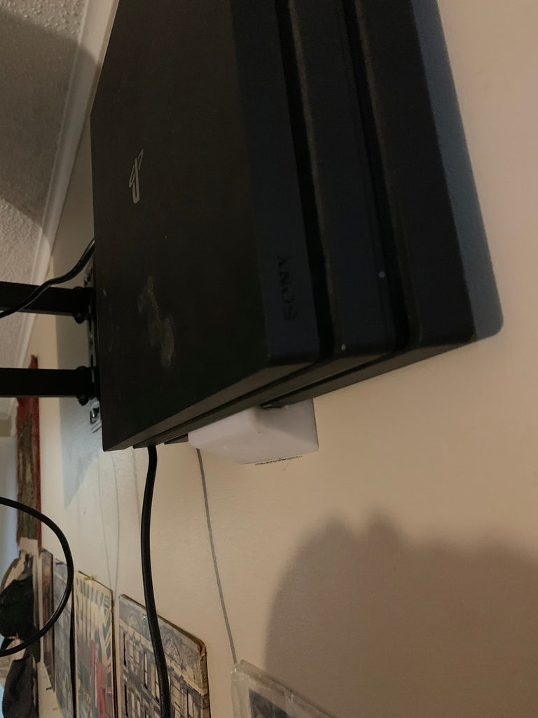 PS4 Pro Wall mount