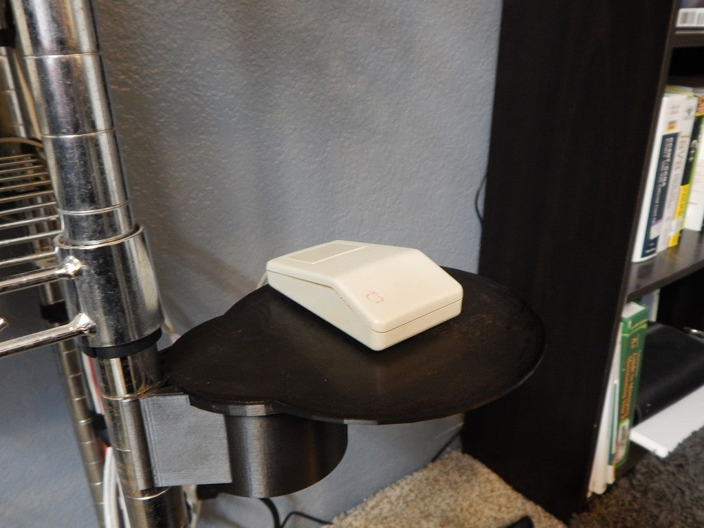 Mouse mat for Wire Shelving Units with Clips