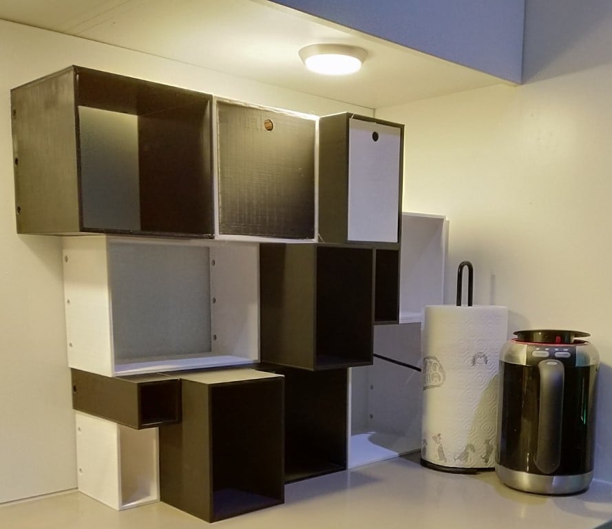Customisable Modular Spice Rack for the Kitchen