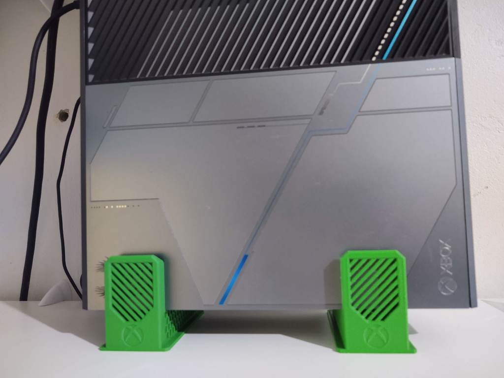 Xbox One Vertical Stand - Hallo Edition