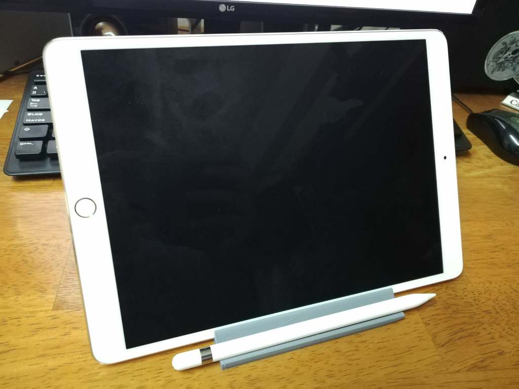 Improved Tablet / iPad Stand for Pro and Apple Pencil