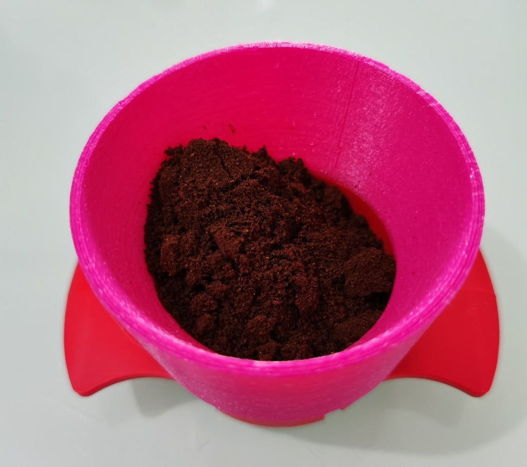 Cafflano Kompresso dosing funnel