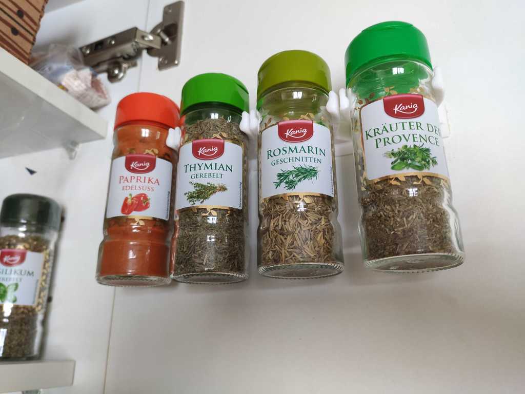 Kania Spice jar holder