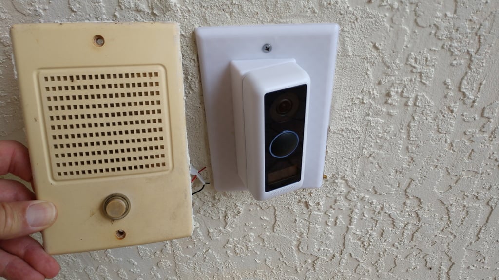 Ubiquiti G4 Doorbell Wall Plate for Nutone