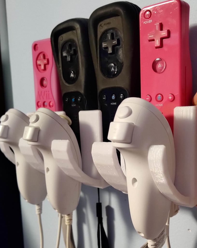 Wall mount holder for Wii remote & Nunchuck