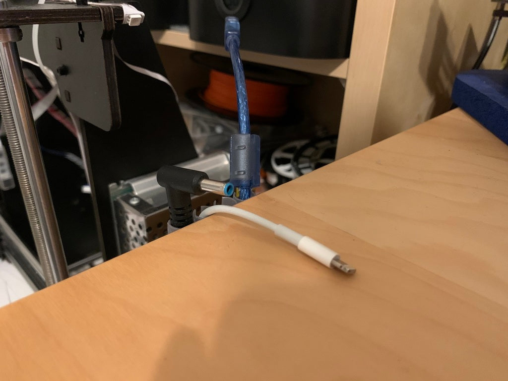 Cable organizer