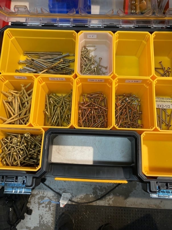 Dewalt Compartment Cup for Organising Small Parts