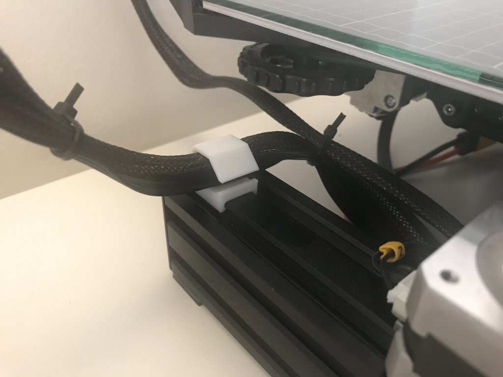 Cable clips for Extruder (Ender 3) - Effective cable management for 4040/4020 profiles