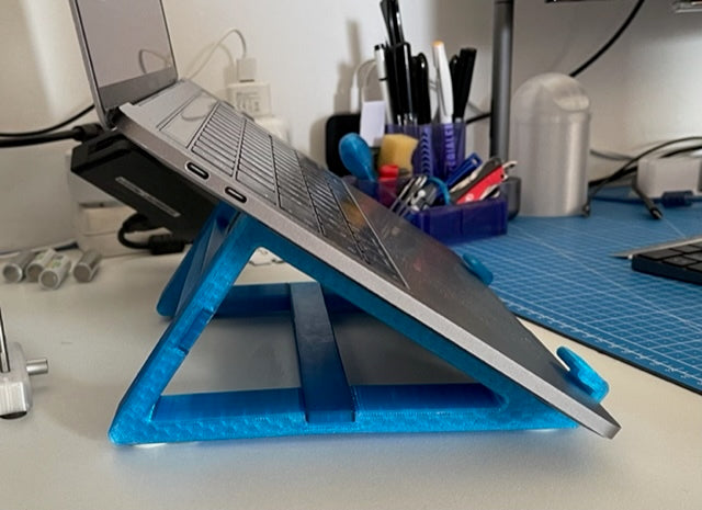 MacBook Pro and Laptop Stand - Easy Assembly