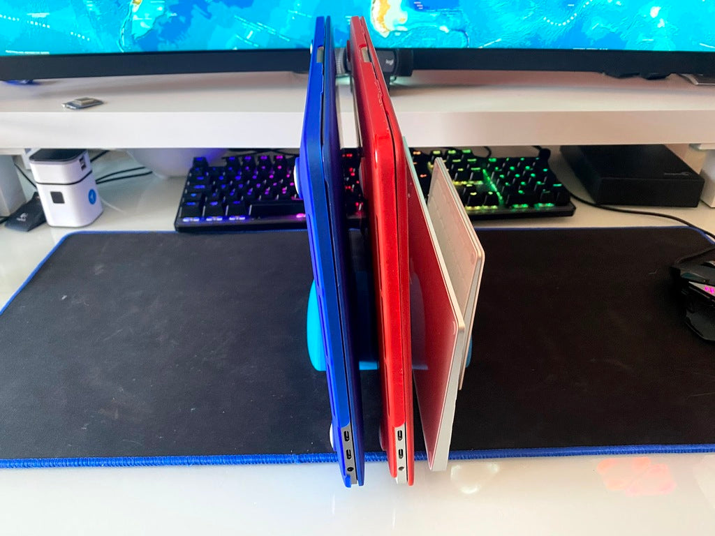 Dock for MacBook Pro and accessories
