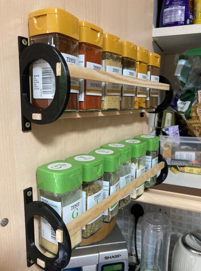 Modular Spice Rack for Standard Wood Strips
