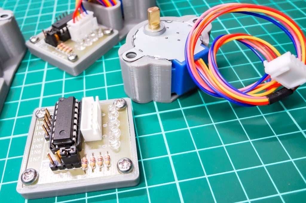 Mounting bracket for Stepper motor (28BYJ-48) and Driver board (ULN2003)