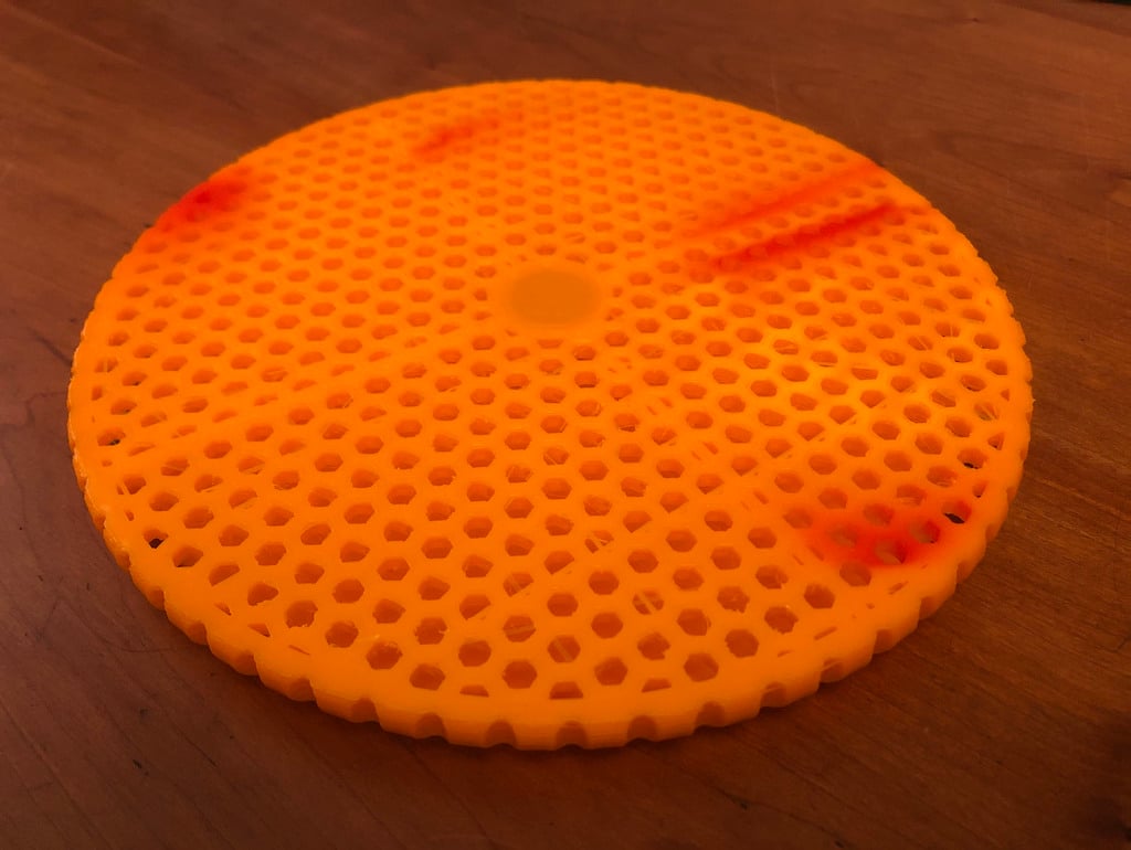 Effective Turntable for Airbrush Painting