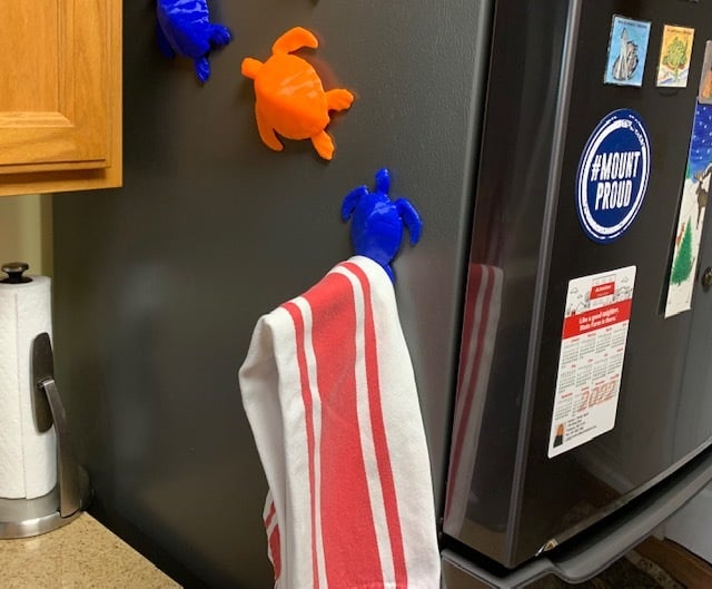 Magnetic Towel Holder in Sea Turtle Design