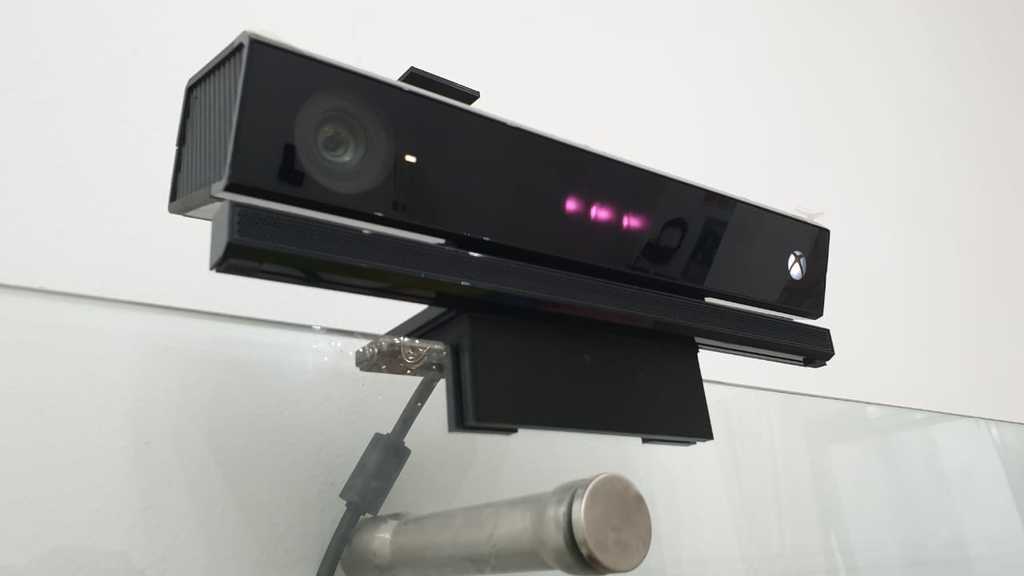Adjustable Kinect Clamp Mount for Xbox One