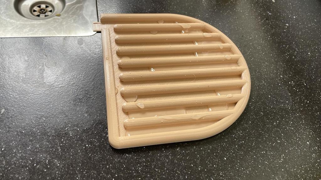 Drip tray for milk frother