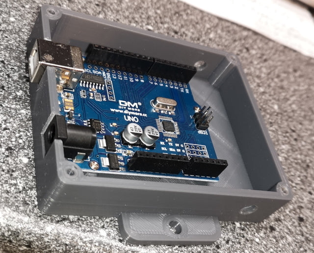 Arduino box with mounting flaps and lid for DM DIYMORE clone