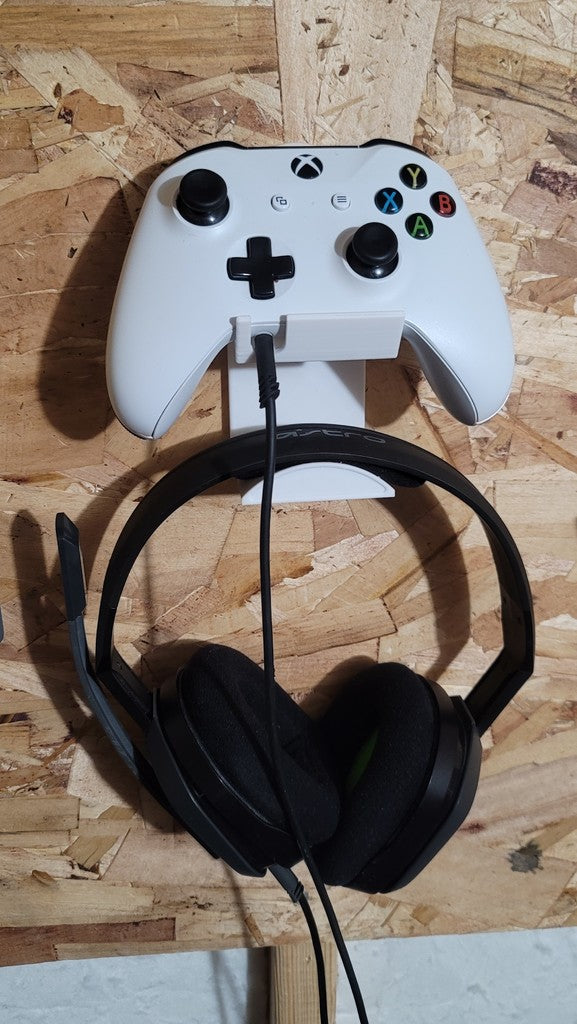 Xbox One controller and headset wall mount v2
