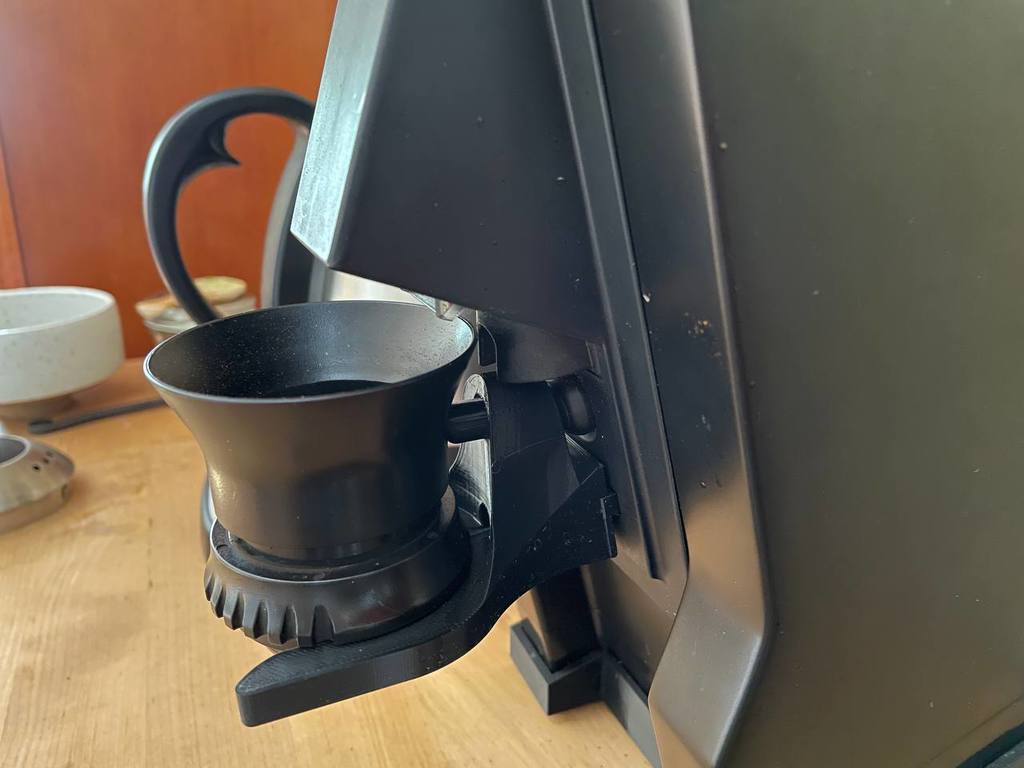 Eureka Mignon Notte to Flair Classic portafilter adapter