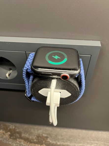 Apple Watch Dock v2 Charging Station for European Connectors
