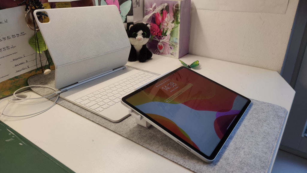 Drawing stand for iPad Pro 2021 (12.9') with Apple Pencil support
