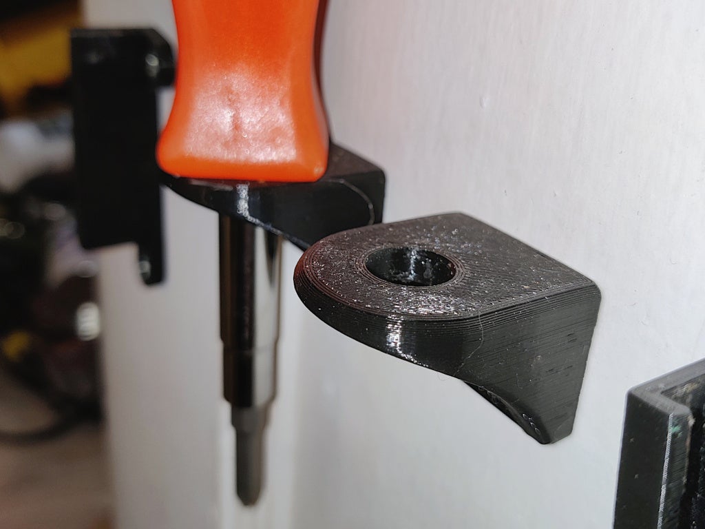 Screwdriver Wall-mounted Holder without Supports