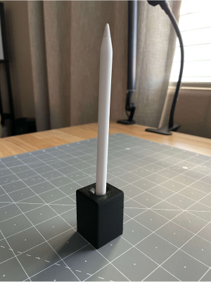 Apple Pencil Holder for desktop