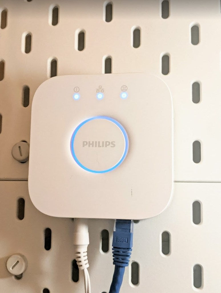 Philips Hue Hub V2.1 Skadis Wall Mount