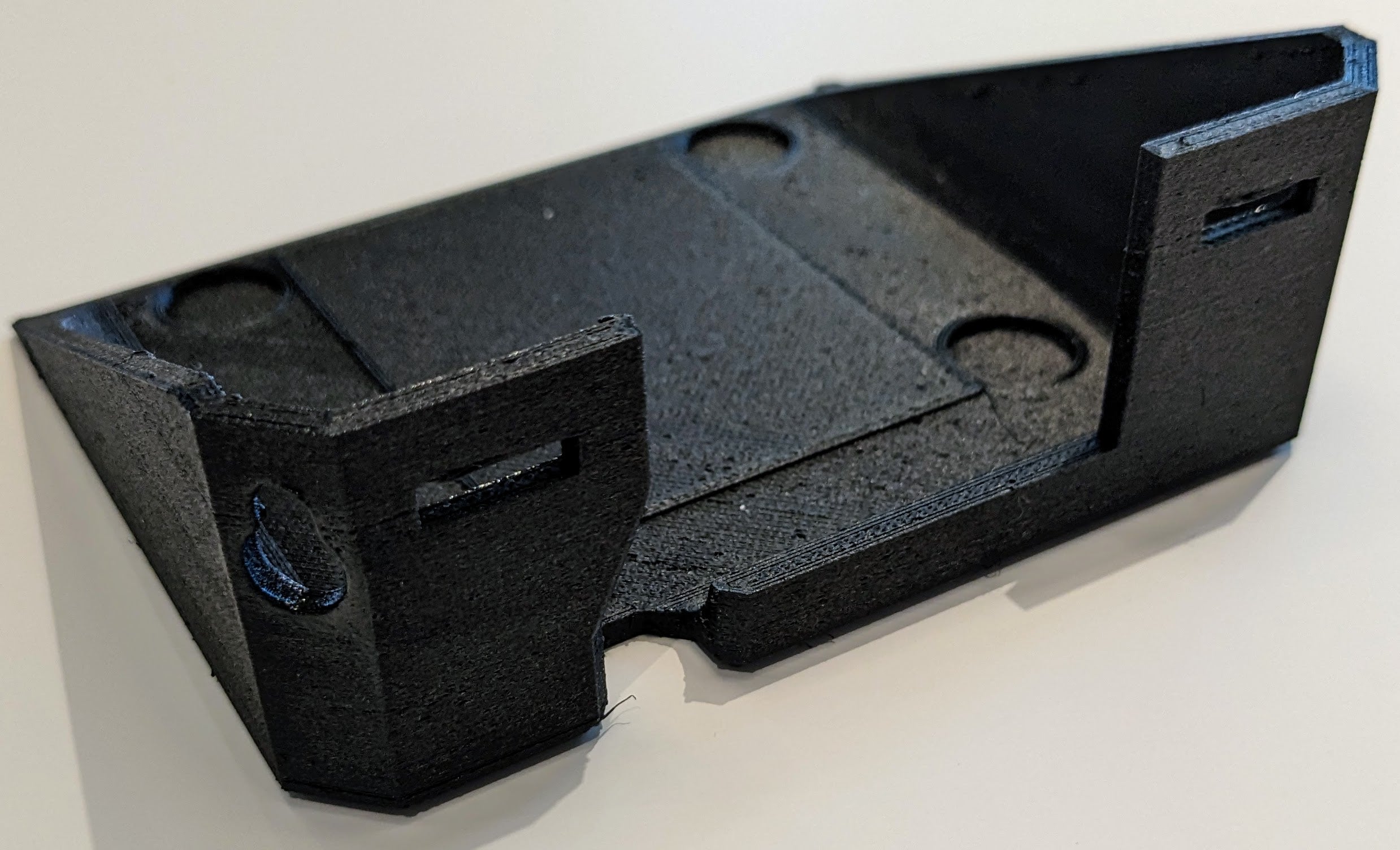 Wall mount for Sony SA-RS3S Rear Speaker – Optimal Corner Placement