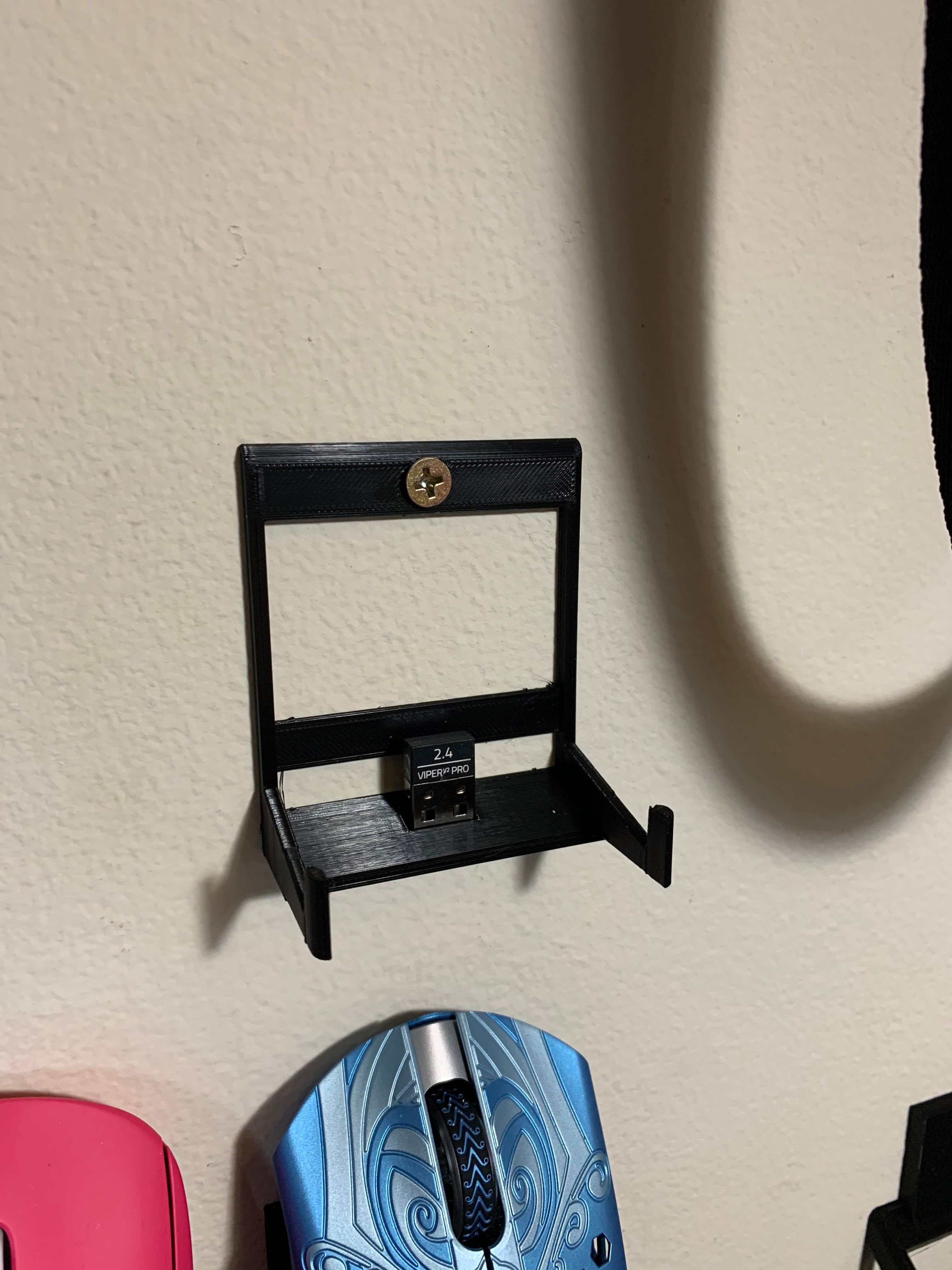 Minimalist Wall Mounted Holder for Gaming Mouse with Dongle Space