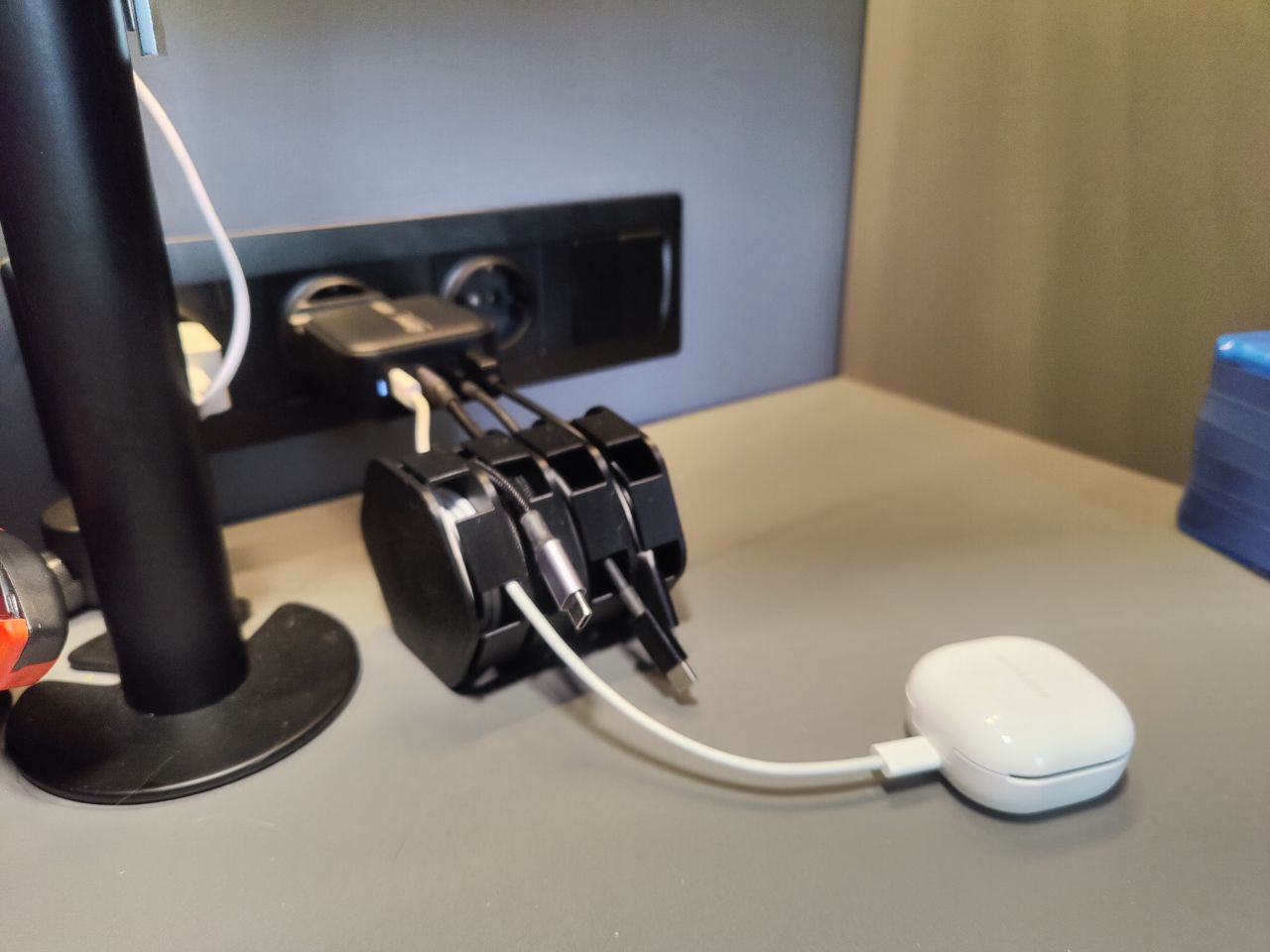 Modular holder for charging cables