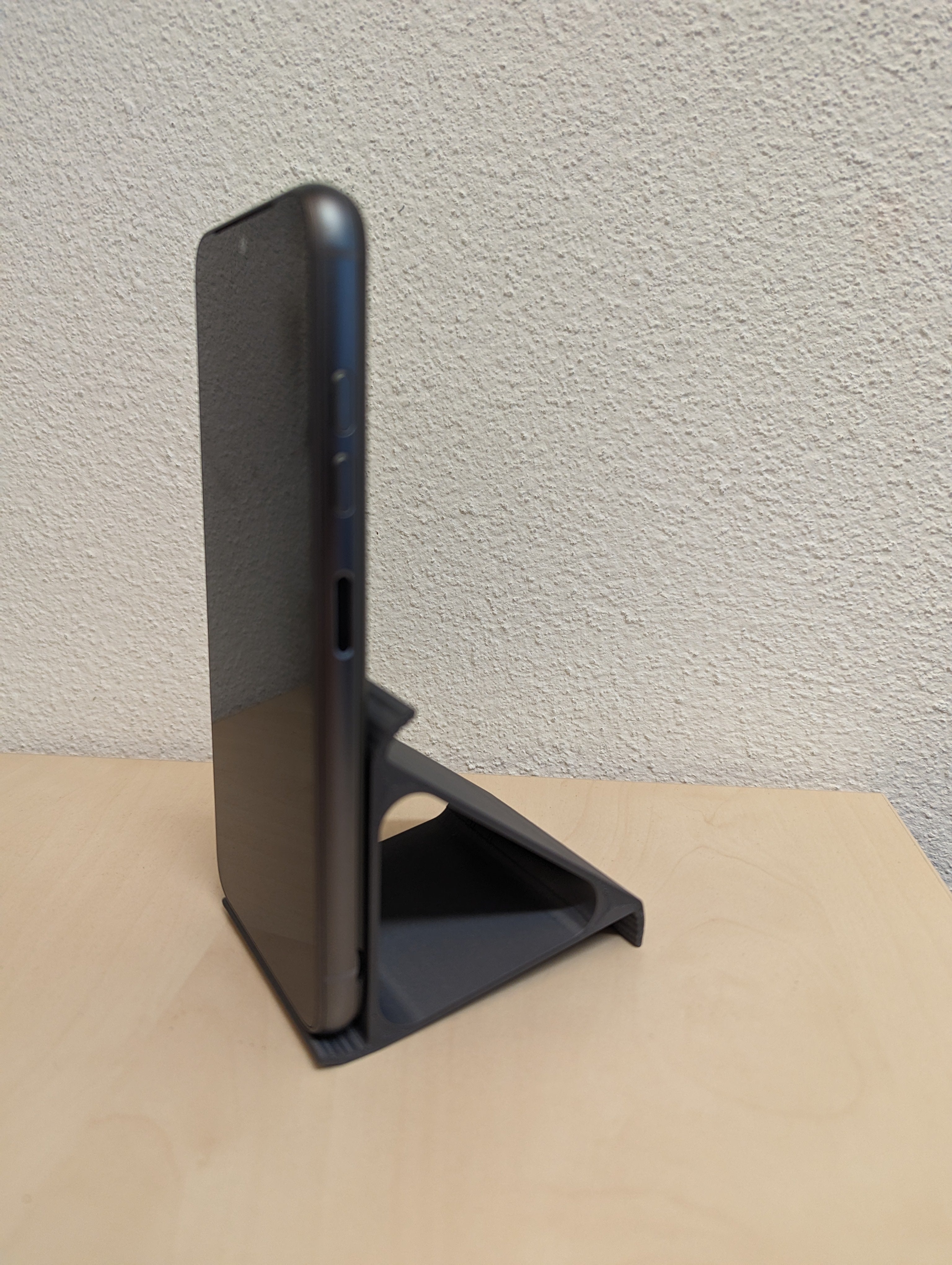 3-angled smartphone stand