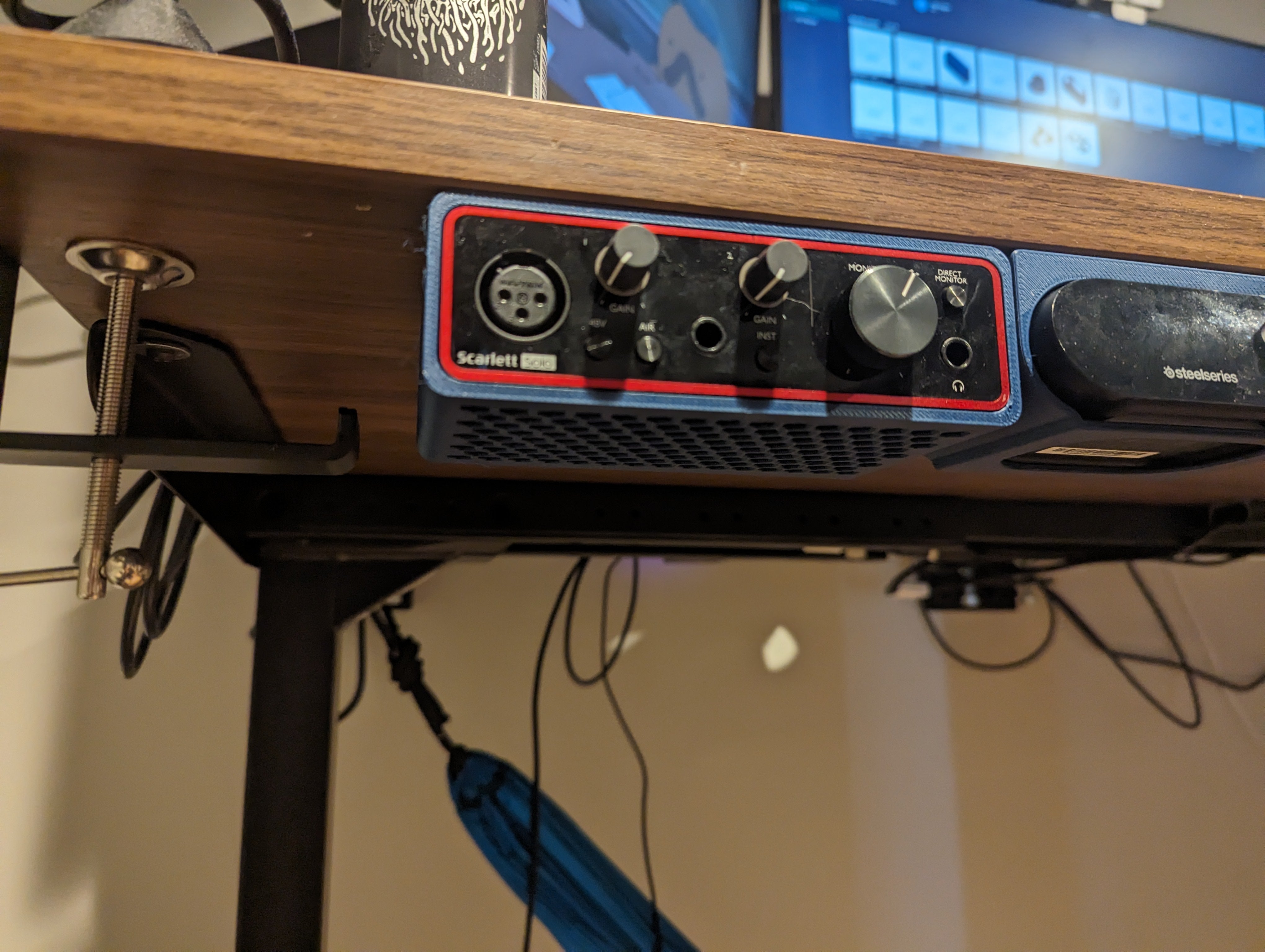 Focusrite Scarlett Solo Desktop Mount