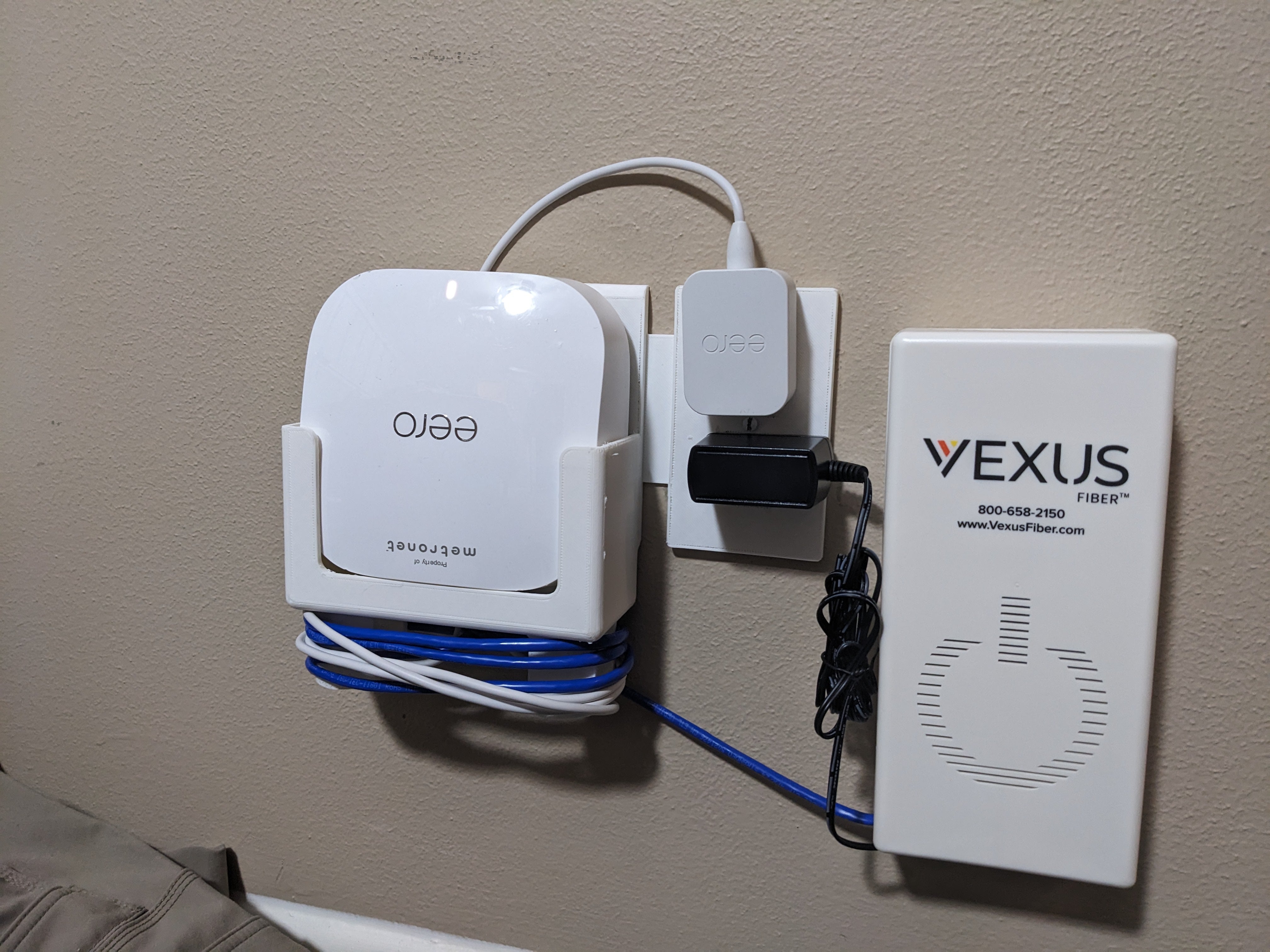 Eero Pro 6 wall mount with cable storage