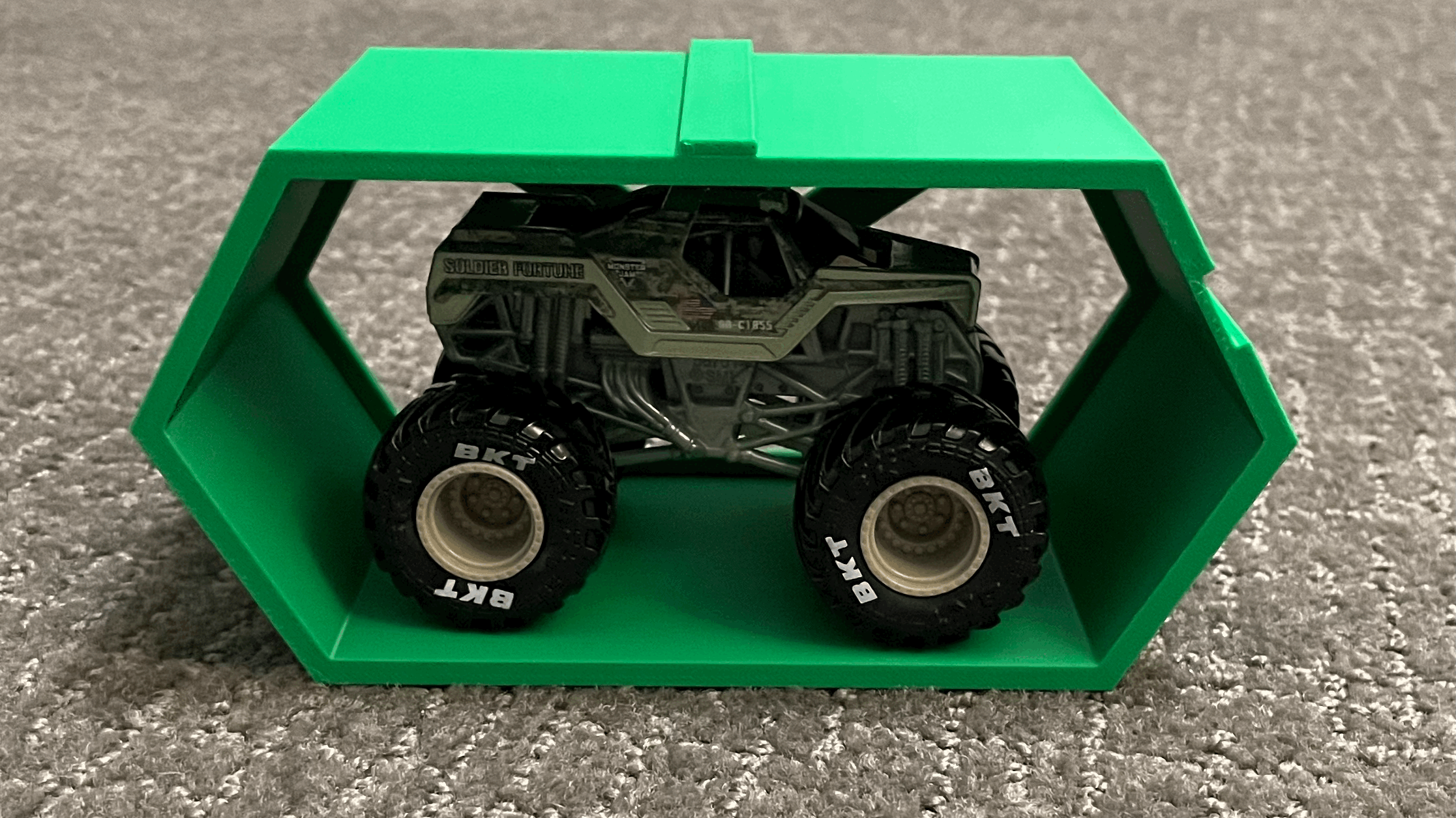 Modular Display for Spin Master 1:64 Monster Jam Trucks