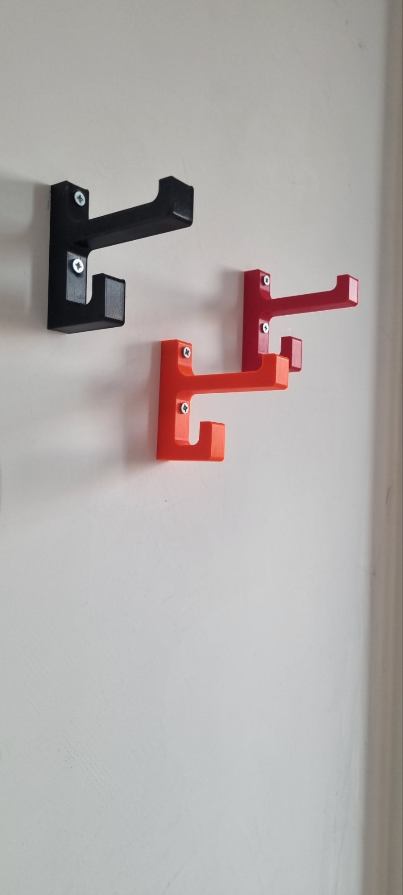 Wall hook Printed in PETG with 30% Infill for Robustness