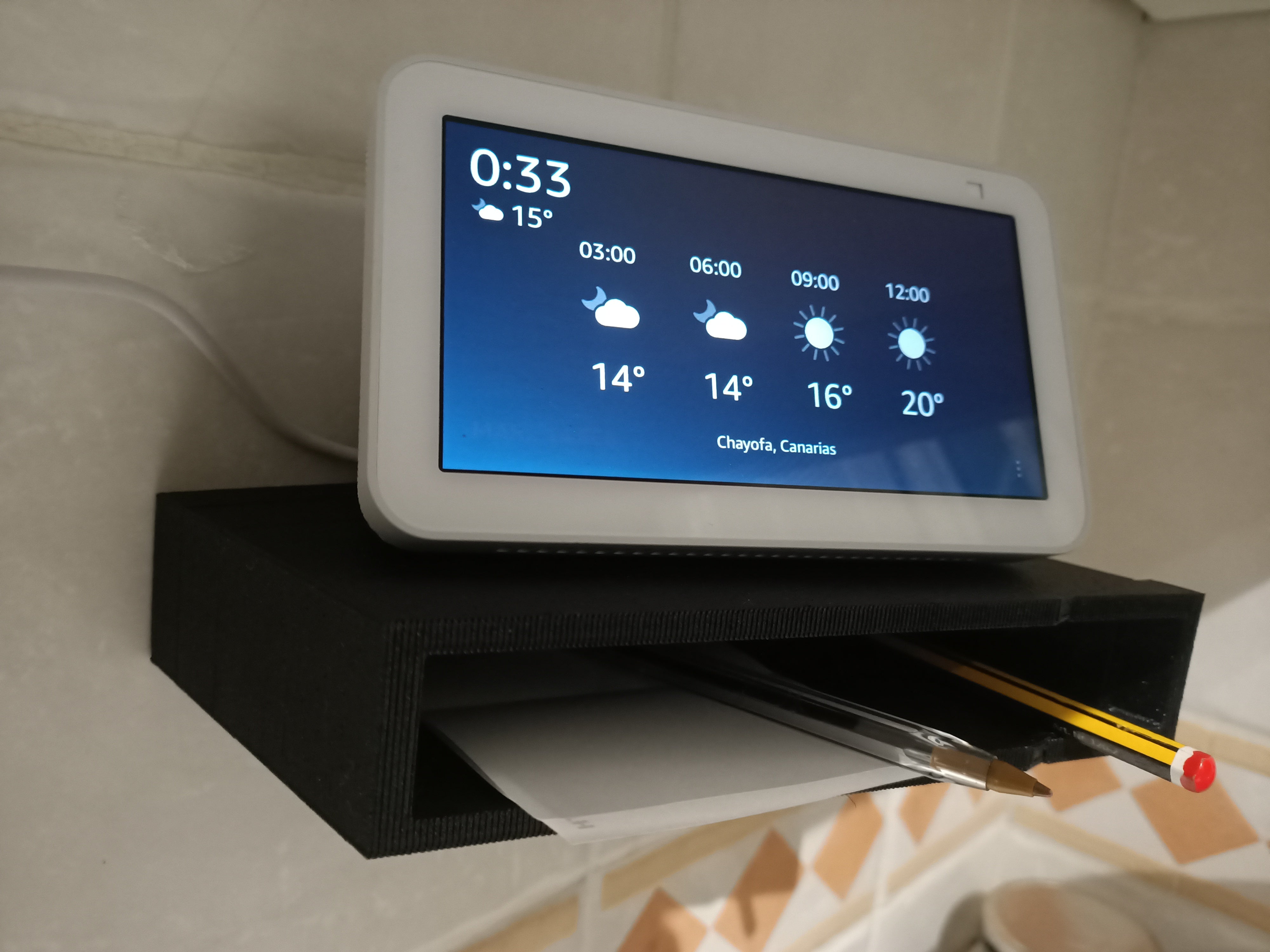 Space-saving Wall Mount for Amazon Echo Show