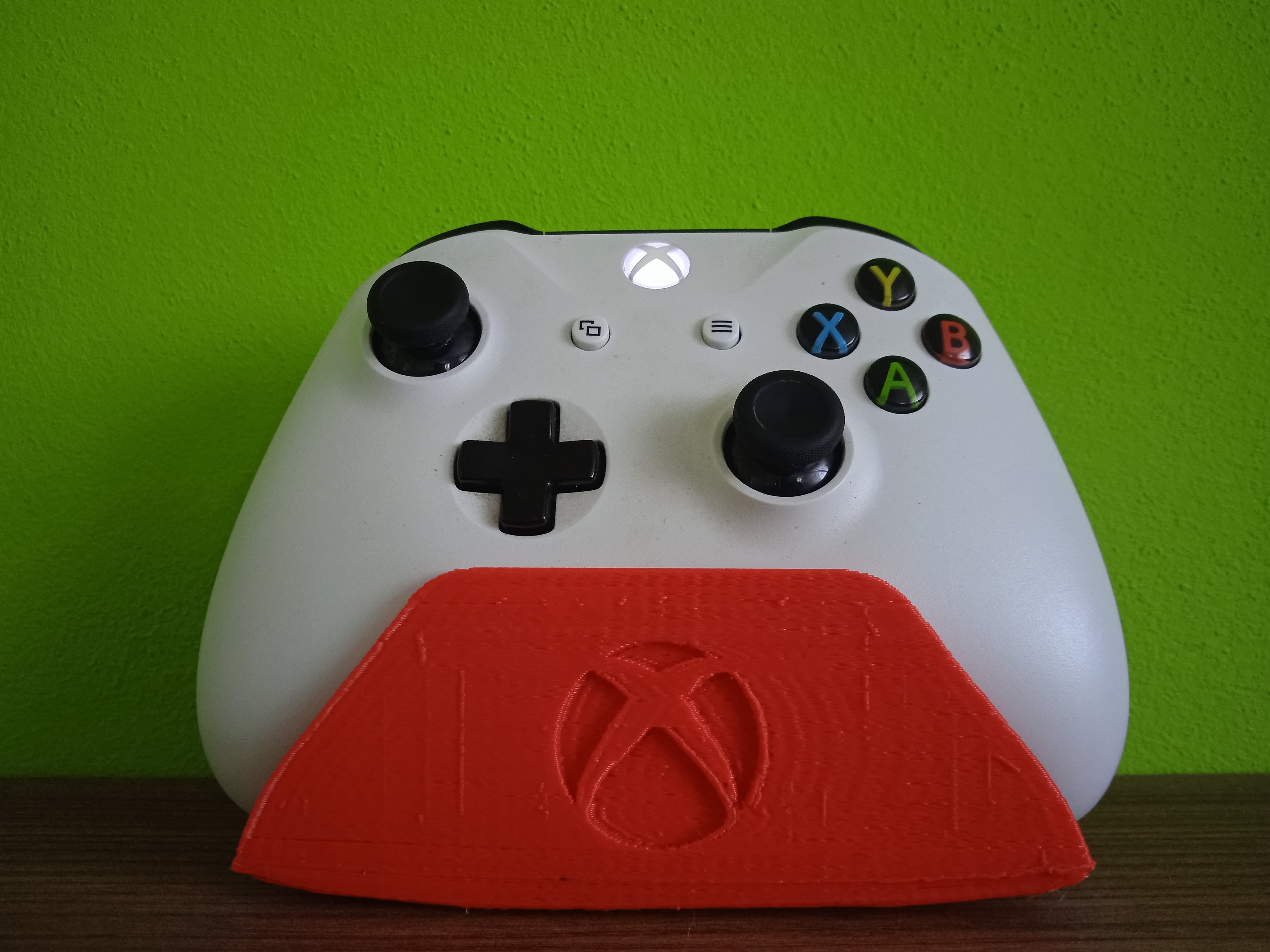Xbox One Controller Stand