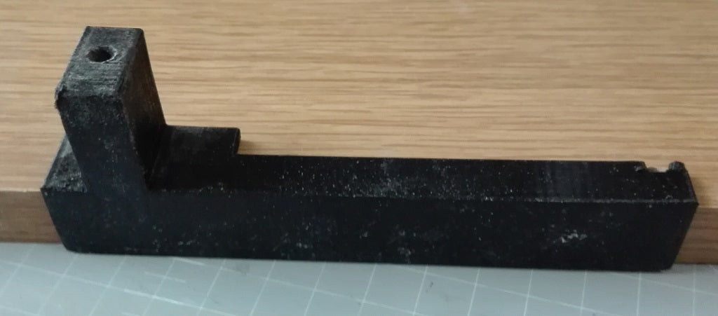 Drill guide for table edge