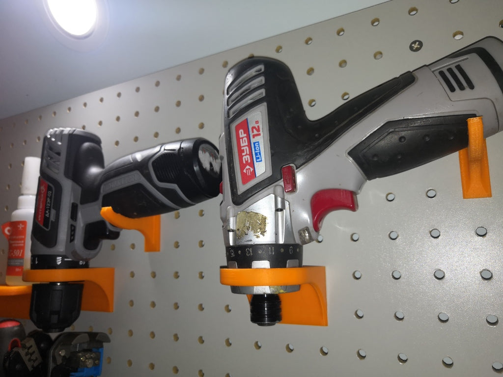 Pegboard drill holder (25mm distance, 5mm holes)