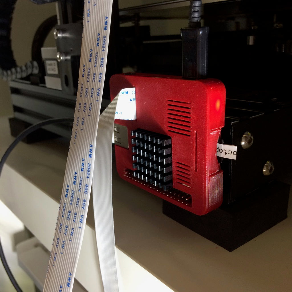 Raspberry Pi A+ Case with Snap-on Mount for Ends 3 and 25x25 Heatsink Holes