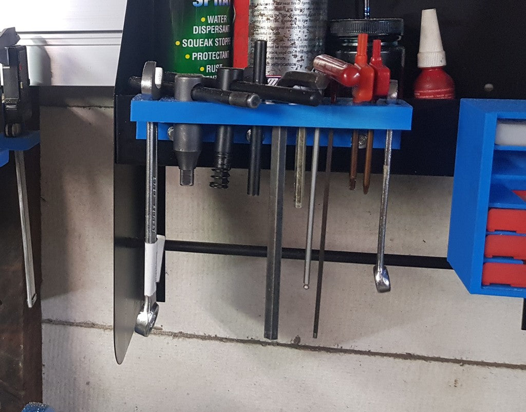 Tool holder for mini lathe with wall mounting