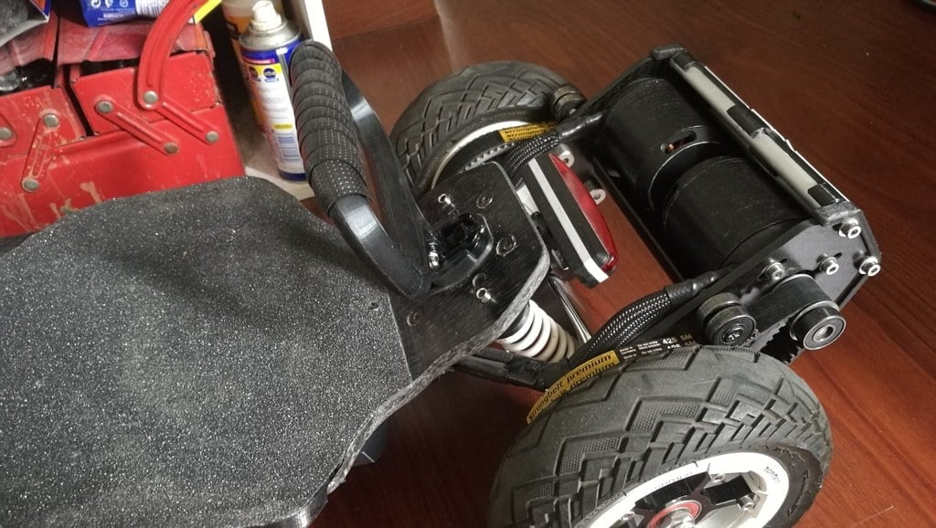 GoPro mounting handle for e-skateboard